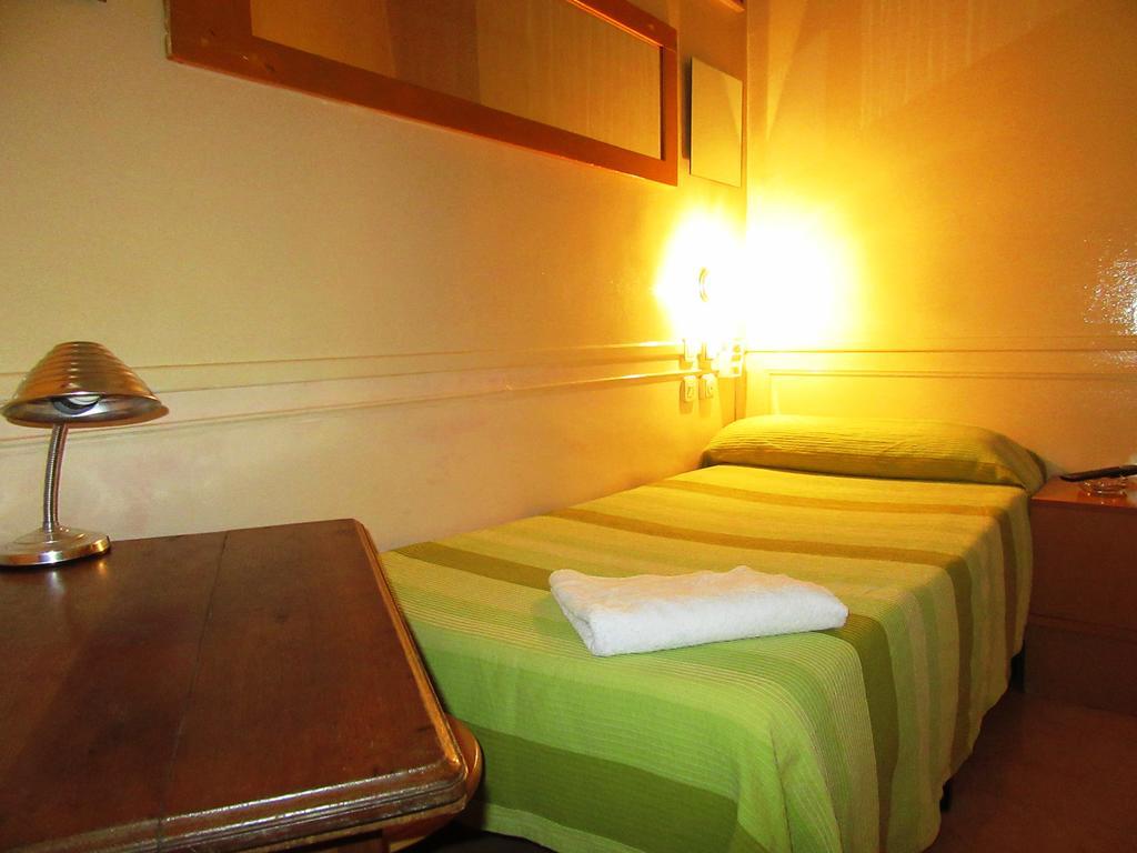 Guest house La Fontana Madrid